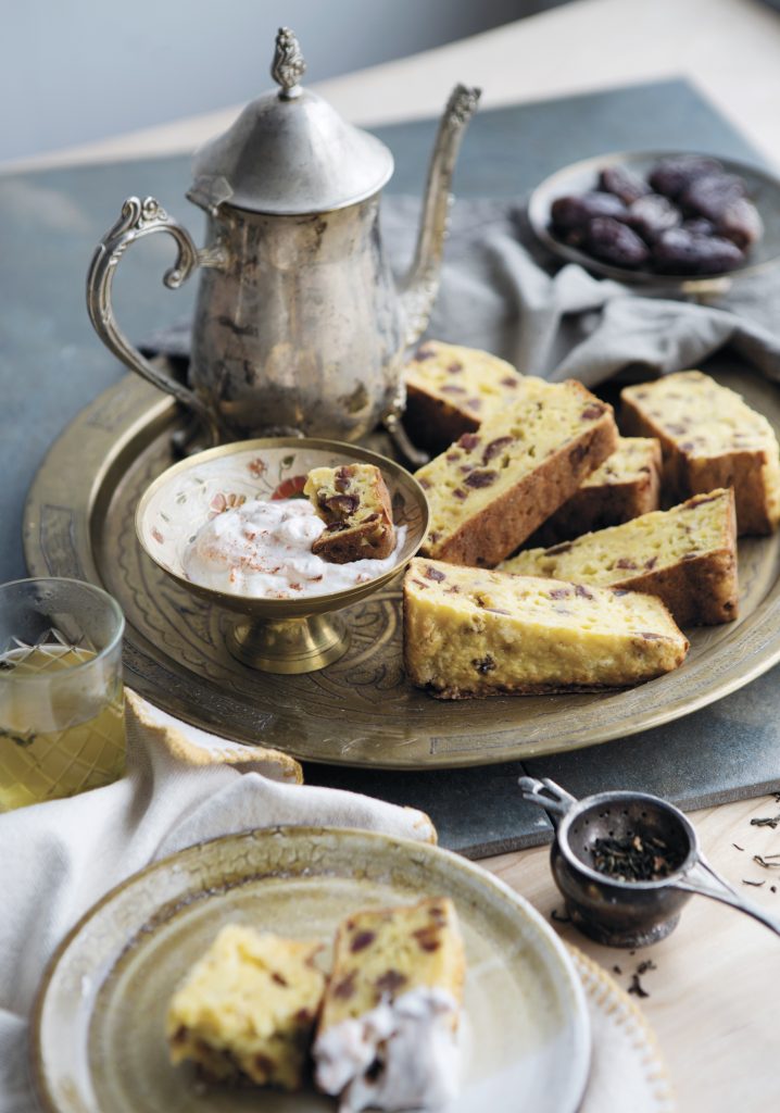 Pain au maïs, aux dattes et au cheddar