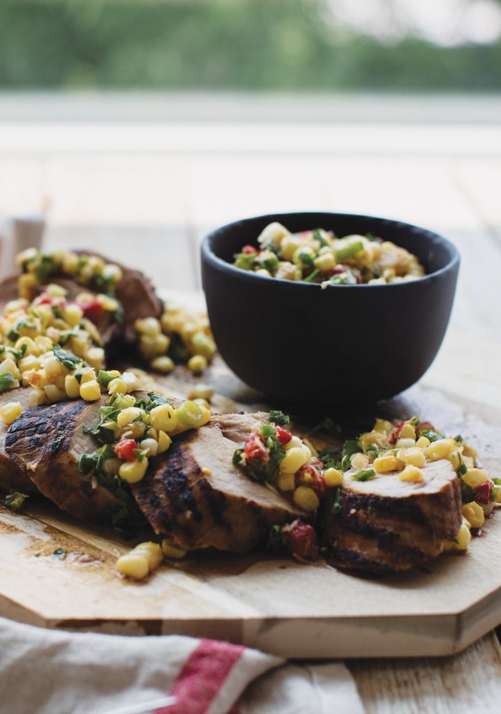 Filet de porc grillé, salsa de maïs & noix de coco