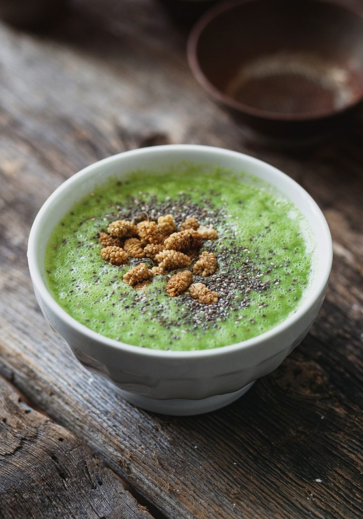 Breakfast smoothie bowl