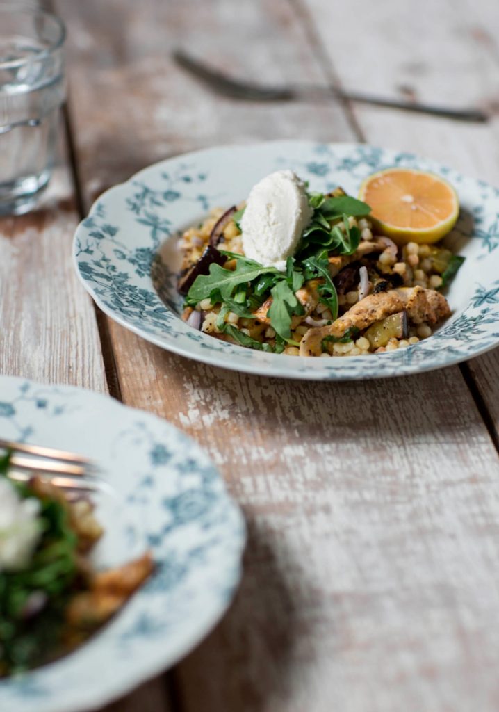 Salade De Fregola Poulet Aubergine Ricotta Trois Fois Par Jour