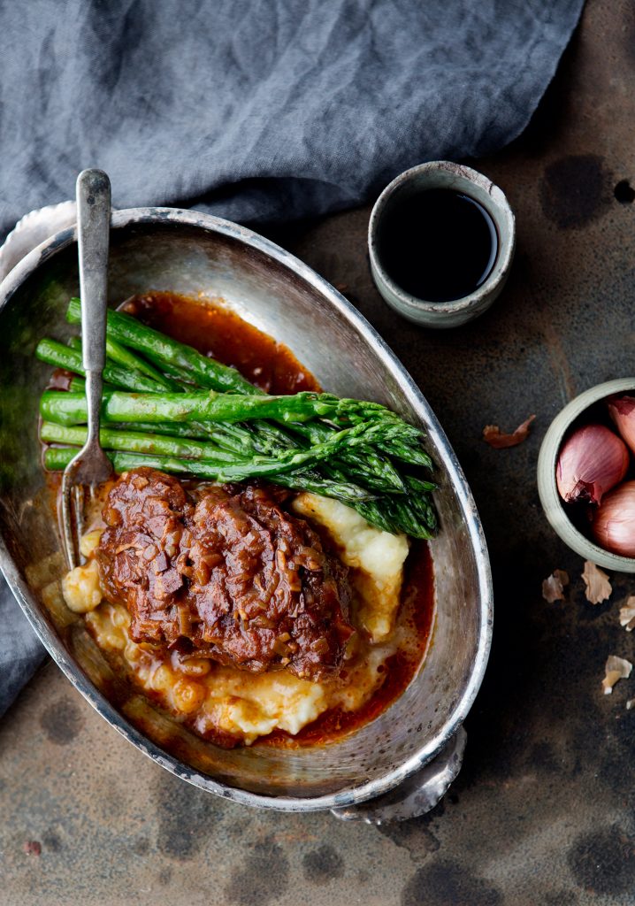 Ossobuco De Porc Vin Rouge Pancetta Echalotes Trois Fois Par