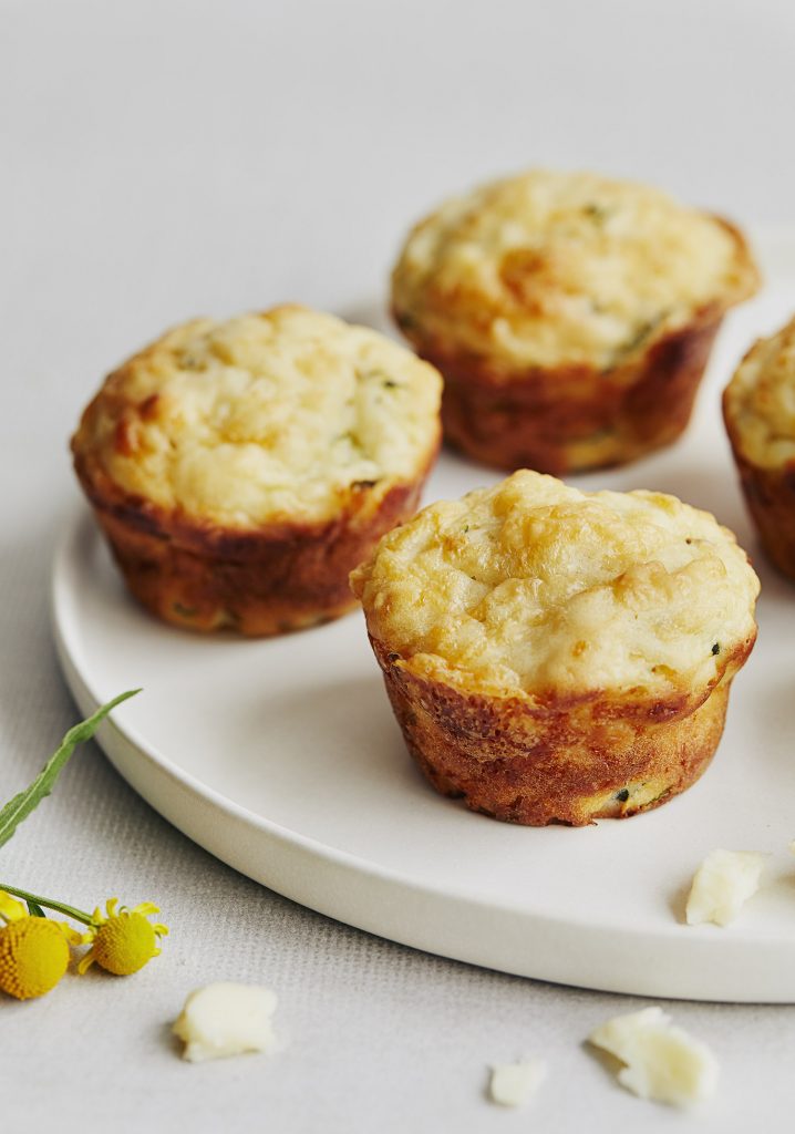 Muffins aux courgettes & au fromage cheddar