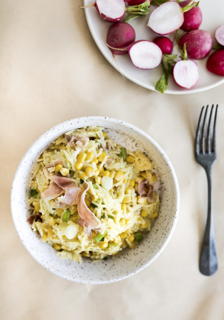 Nouilles express au maïs, à la lime & au prosciutto