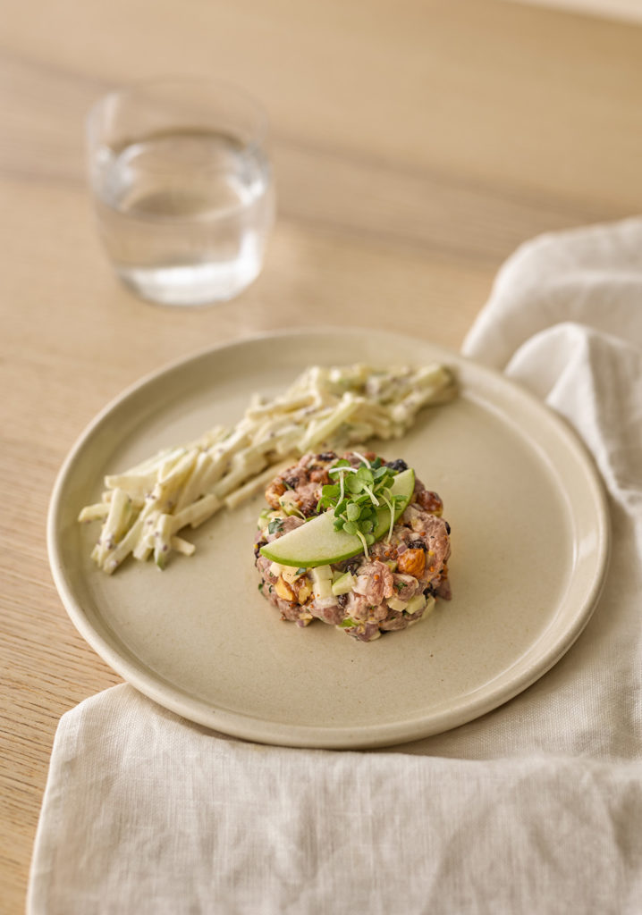 TARTARE DE CANARD & SALADE DE POMME