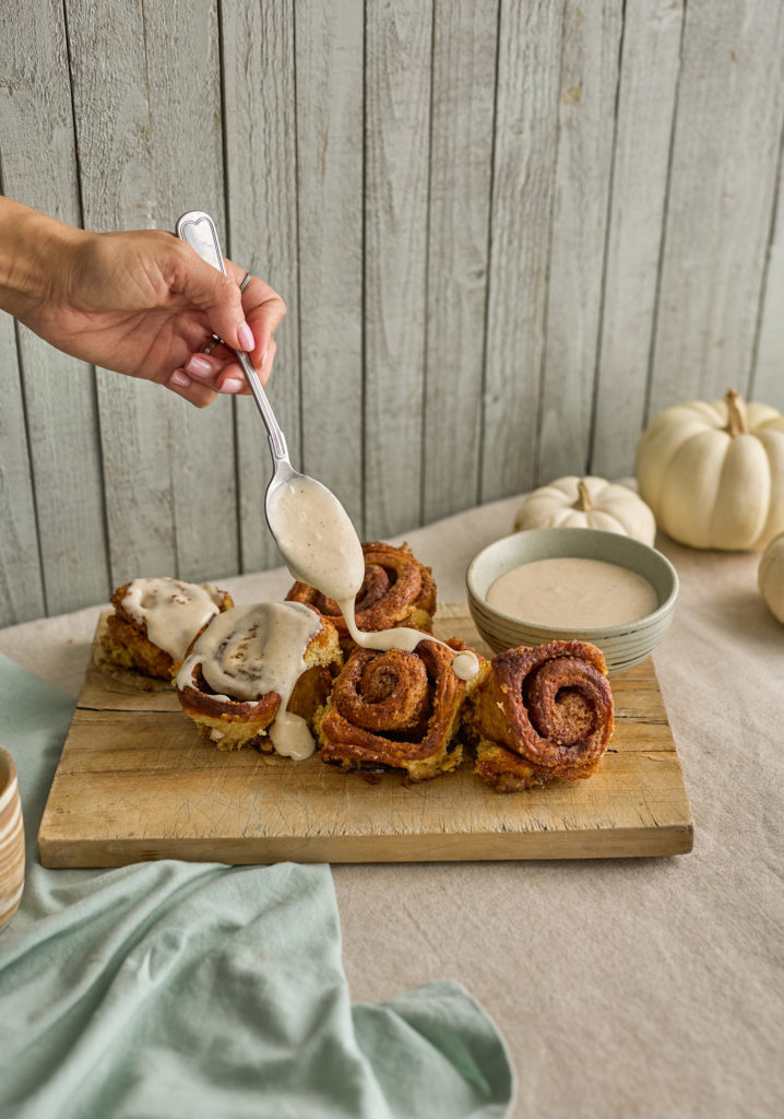 BRIOCHES À LA CITROUILLE ÉPICÉE