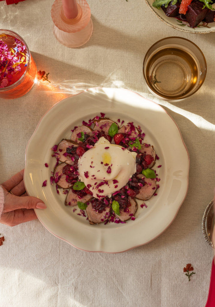FILET DE PORC AUX CANNEBERGES & BURRATA