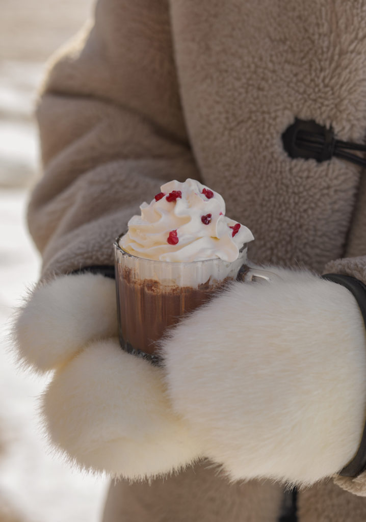 CHOCOLAT CHAUD À LA FRAMBOISE