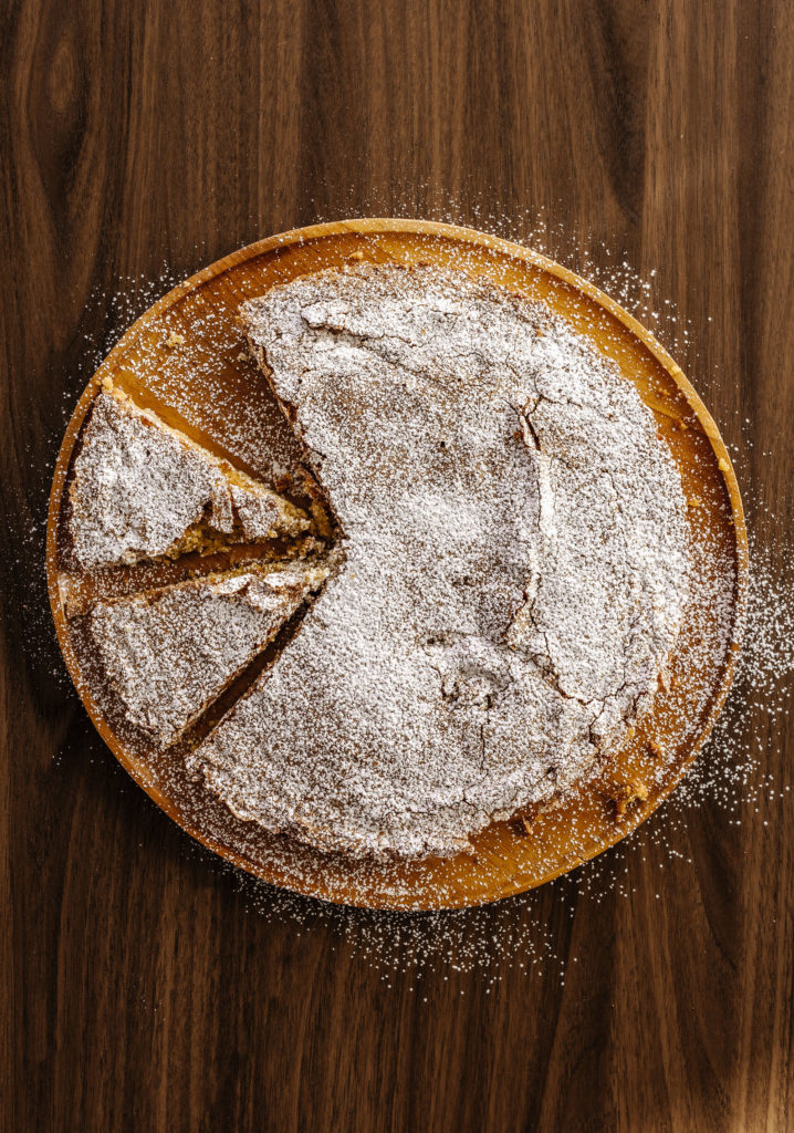 GÂTEAU À LA TARTE AUX AMANDES