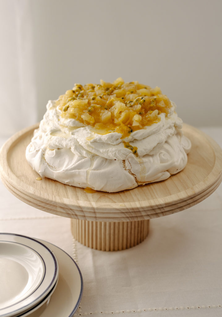 PAVLOVA ANANAS & FRUIT DE LA PASSION