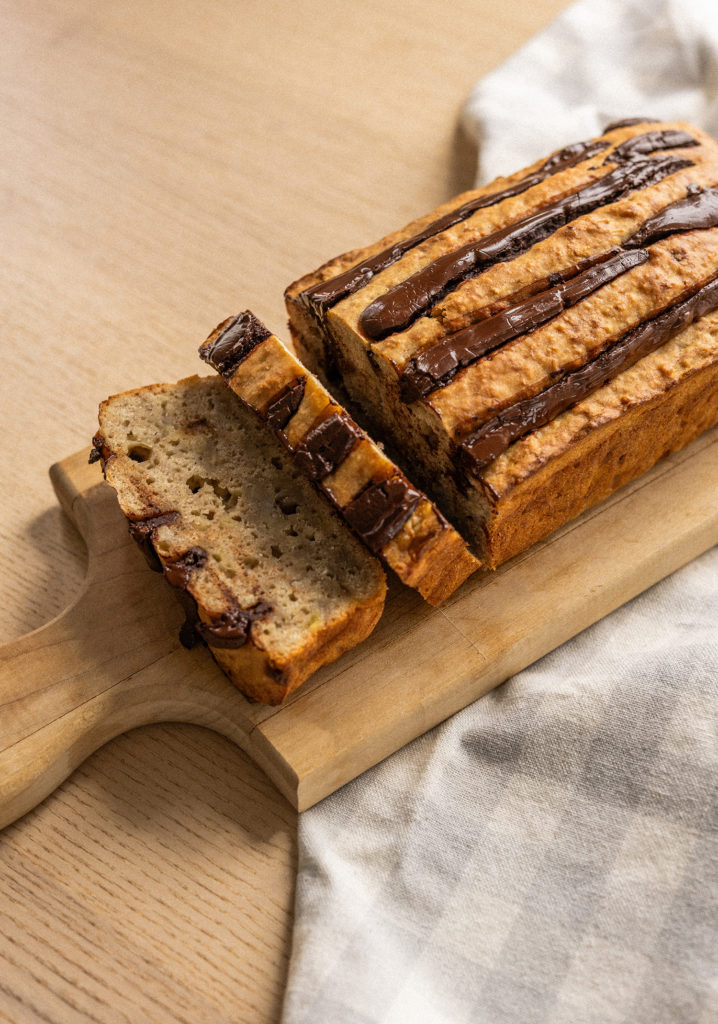 Pain aux bananes végane au café & au chocolat noir
